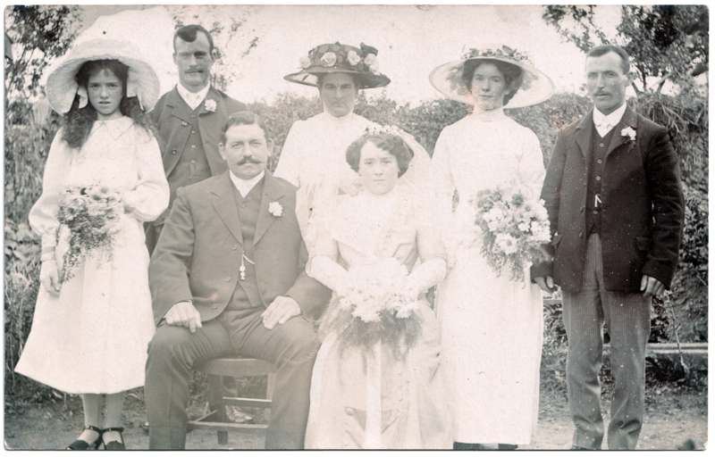 The front of an old postcard. The postcard is of Abingdon: Other local interest