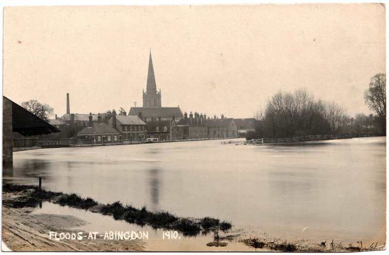 The front of an old postcard. The postcard is of Abingdon: St. Helen's Wharf